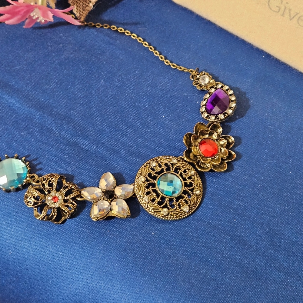 Blue and Purple Crystal Filigree Necklace - Picture 5 of 7